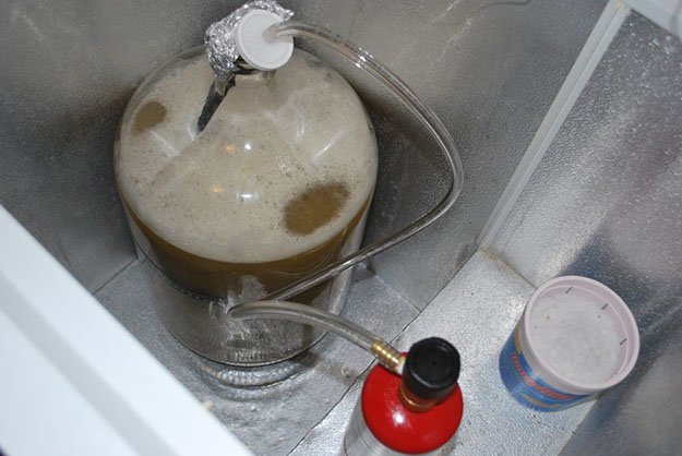 Siphon and jug for DIY Beer Fermentation