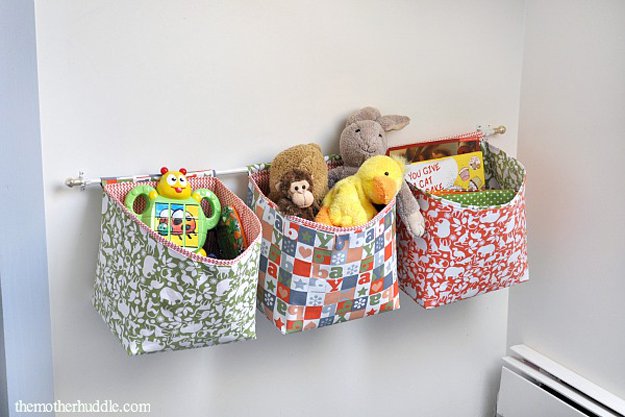 Creative Homemade Toy Storage Bag for Bedroom | www.diyready.com/storage-solutions-life-hack/