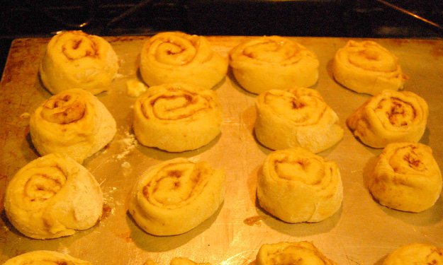 best-homemade-cinnamon-rolls