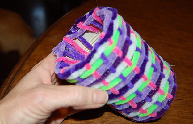 kids-crafts-pipe-cleaner